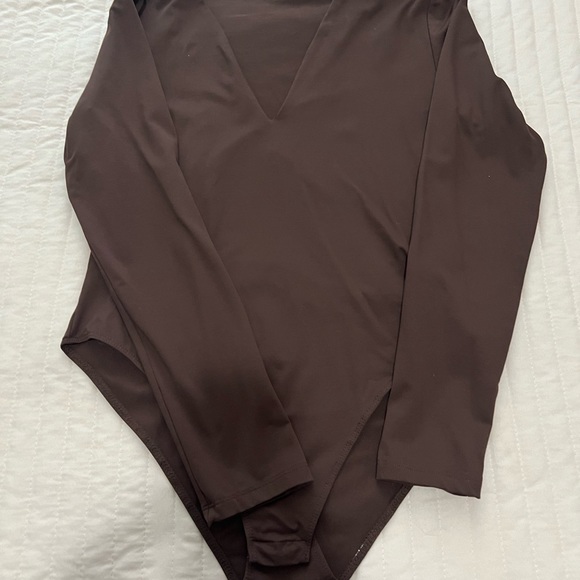 Zara Brown long sleeve bodysuit - Picture 2 of 5